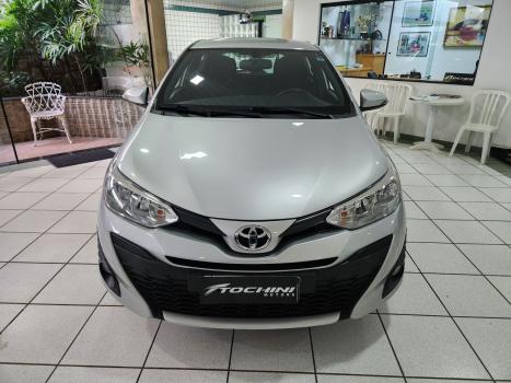 TOYOTA Yaris Hatch 1.3 16V 4P FLEX XL MULTIDRIVE AUTOM�TICO CVT, Foto 2