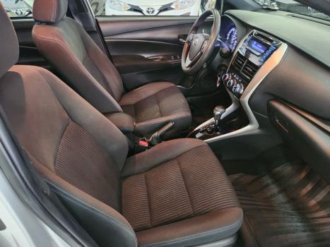 TOYOTA Yaris Hatch 1.3 16V 4P FLEX XL MULTIDRIVE AUTOM�TICO CVT, Foto 7