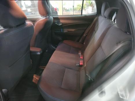 TOYOTA Yaris Hatch 1.3 16V 4P FLEX XL MULTIDRIVE AUTOM�TICO CVT, Foto 8