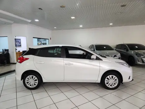 TOYOTA Yaris Hatch 1.5 16V 4P FLEX XL MULTIDRIVE AUTOM�TICO CVT, Foto 12