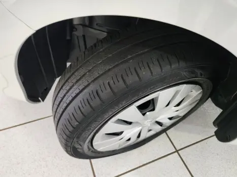 TOYOTA Yaris Hatch 1.5 16V 4P FLEX XL MULTIDRIVE AUTOM�TICO CVT, Foto 13