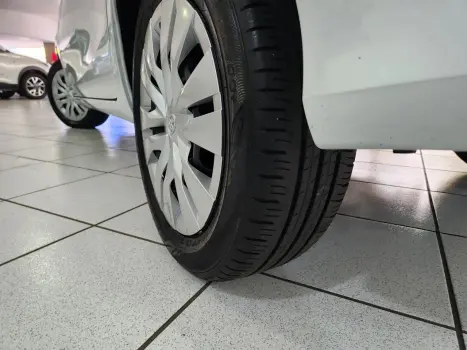 TOYOTA Yaris Hatch 1.5 16V 4P FLEX XL MULTIDRIVE AUTOM�TICO CVT, Foto 14