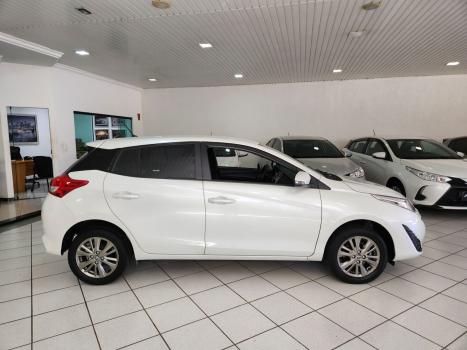 TOYOTA Yaris Hatch 1.5 16V 4P FLEX XL PLUS CONNECT MULTIDRIVE AUTOM�TICO CVT, Foto 12