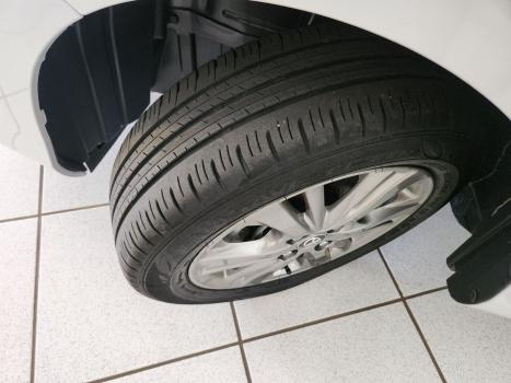 TOYOTA Yaris Hatch 1.5 16V 4P FLEX XL PLUS CONNECT MULTIDRIVE AUTOM�TICO CVT, Foto 14