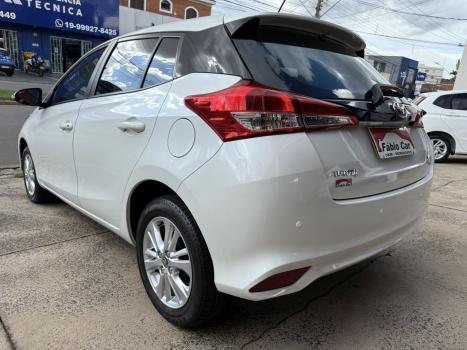 TOYOTA Yaris Hatch 1.3 16V 4P FLEX XL MULTIDRIVE AUTOM�TICO CVT, Foto 4