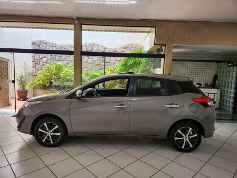 TOYOTA Yaris Hatch 1.5 16V 4P FLEX XLS CONNECT MULTIDRIVE AUTOM�TICO CVT, Foto 4