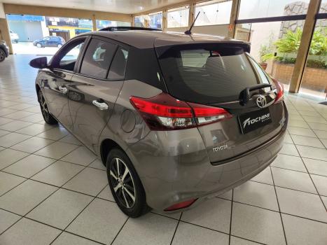 TOYOTA Yaris Hatch 1.5 16V 4P FLEX XLS CONNECT MULTIDRIVE AUTOM�TICO CVT, Foto 5