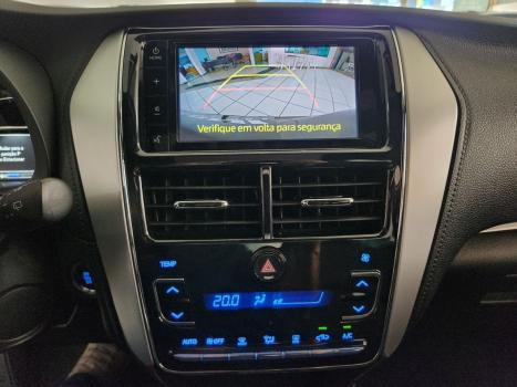 TOYOTA Yaris Hatch 1.5 16V 4P FLEX XLS CONNECT MULTIDRIVE AUTOM�TICO CVT, Foto 6