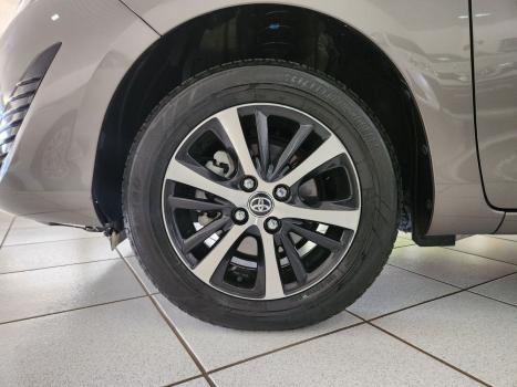 TOYOTA Yaris Hatch 1.5 16V 4P FLEX XLS CONNECT MULTIDRIVE AUTOM�TICO CVT, Foto 14