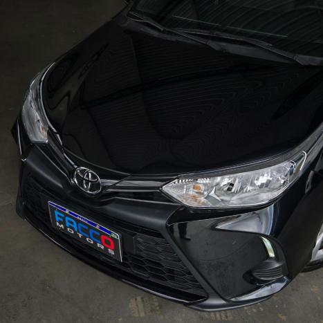 TOYOTA Yaris Hatch 1.5 16V 4P FLEX XL MULTIDRIVE AUTOM�TICO CVT, Foto 2