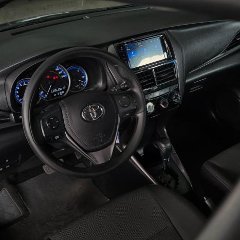 TOYOTA Yaris Hatch 1.5 16V 4P FLEX XL MULTIDRIVE AUTOM�TICO CVT, Foto 4