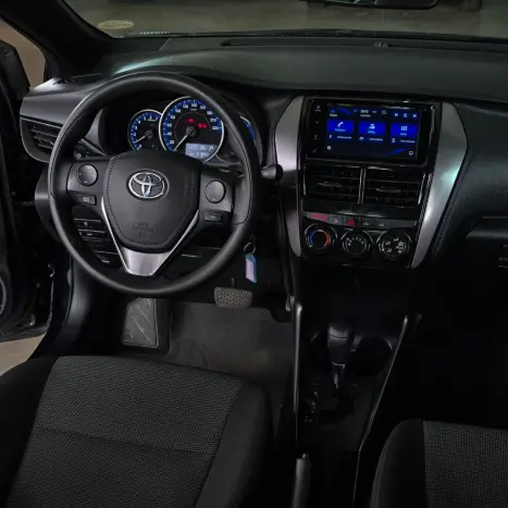 TOYOTA Yaris Hatch 1.5 16V 4P FLEX XL MULTIDRIVE AUTOM�TICO CVT, Foto 21