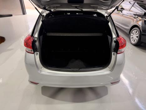 TOYOTA Yaris Hatch 1.5 16V 4P FLEX XL PLUS CONNECT MULTIDRIVE AUTOM�TICO CVT, Foto 5