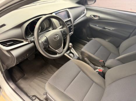 TOYOTA Yaris Hatch 1.5 16V 4P FLEX XL PLUS CONNECT MULTIDRIVE AUTOM�TICO CVT, Foto 12