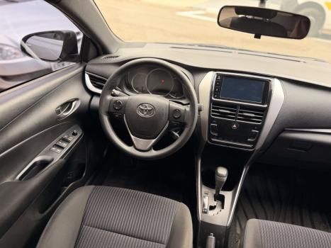 TOYOTA Yaris Hatch 1.5 16V 4P FLEX XL PLUS CONNECT MULTIDRIVE AUTOM�TICO CVT, Foto 3