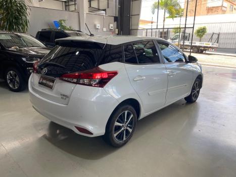 TOYOTA Yaris Hatch 1.5 16V 4P FLEX XLS CONNECT MULTIDRIVE AUTOM�TICO CVT, Foto 6