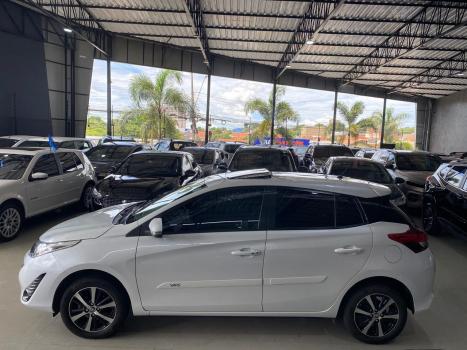 TOYOTA Yaris Hatch 1.5 16V 4P FLEX XLS CONNECT MULTIDRIVE AUTOM�TICO CVT, Foto 8