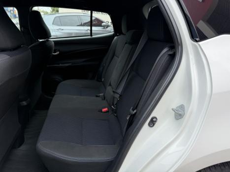 TOYOTA Yaris Hatch 1.3 16V 4P FLEX XL MULTIDRIVE AUTOM�TICO CVT, Foto 8