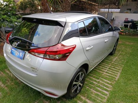 TOYOTA Yaris Hatch 1.5 16V 4P FLEX XLS MULTIDRIVE AUTOM�TICO CVT, Foto 4