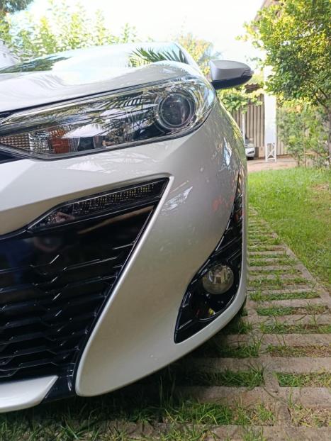 TOYOTA Yaris Hatch 1.5 16V 4P FLEX XLS MULTIDRIVE AUTOM�TICO CVT, Foto 8