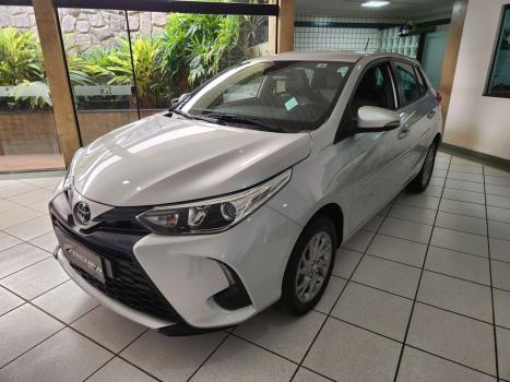 TOYOTA Yaris Hatch 1.5 16V 4P FLEX XS MULTIDRIVE AUTOM�TICO CVT, Foto 1