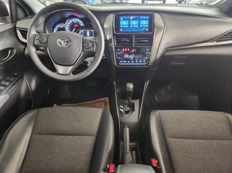 TOYOTA Yaris Hatch 1.5 16V 4P FLEX XS MULTIDRIVE AUTOM�TICO CVT, Foto 9