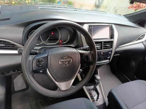 TOYOTA Yaris Hatch 1.5 16V 4P FLEX XL PLUS CONNECT MULTIDRIVE AUTOM�TICO CVT, Foto 7