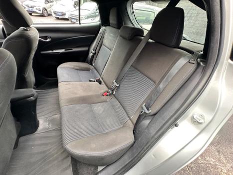 TOYOTA Yaris Hatch 1.3 16V 4P FLEX XL MULTIDRIVE AUTOM�TICO CVT, Foto 9