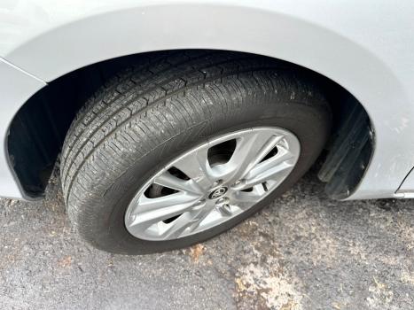 TOYOTA Yaris Hatch 1.3 16V 4P FLEX XL MULTIDRIVE AUTOM�TICO CVT, Foto 10