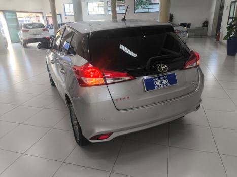 TOYOTA Yaris Hatch 1.5 16V 4P FLEX XL PLUS CONNECT MULTIDRIVE AUTOM�TICO CVT, Foto 14