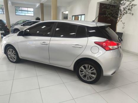 TOYOTA Yaris Hatch 1.5 16V 4P FLEX XL PLUS CONNECT MULTIDRIVE AUTOM�TICO CVT, Foto 15