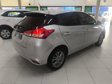TOYOTA Yaris Hatch 1.5 16V 4P FLEX XL PLUS CONNECT MULTIDRIVE AUTOM�TICO CVT, Foto 18