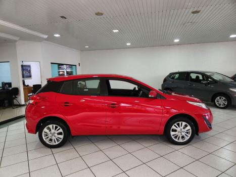 TOYOTA Yaris Hatch 1.3 16V 4P FLEX XL PLUS TECH MULTIDRIVE AUTOM�TICO CVT, Foto 10