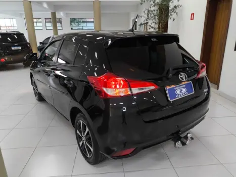 TOYOTA Yaris Hatch 1.5 16V 4P FLEX XS CONNECT MULTIDRIVE AUTOM�TICO CVT, Foto 14