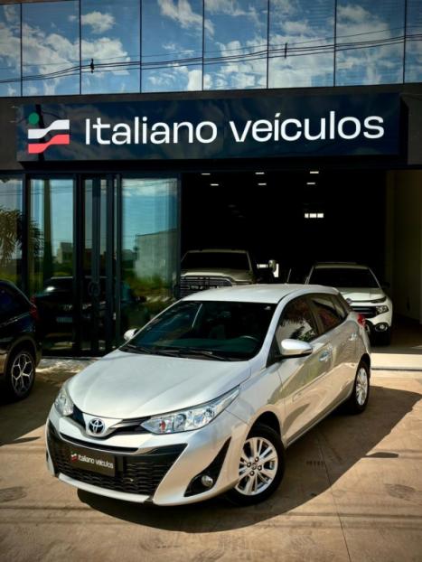 TOYOTA Yaris Hatch 1.5 16V 4P FLEX XL MULTIDRIVE AUTOM�TICO CVT, Foto 3