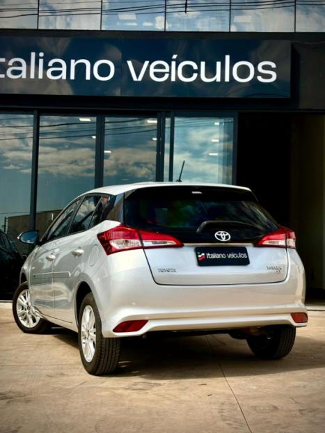 TOYOTA Yaris Hatch 1.5 16V 4P FLEX XL MULTIDRIVE AUTOM�TICO CVT, Foto 9