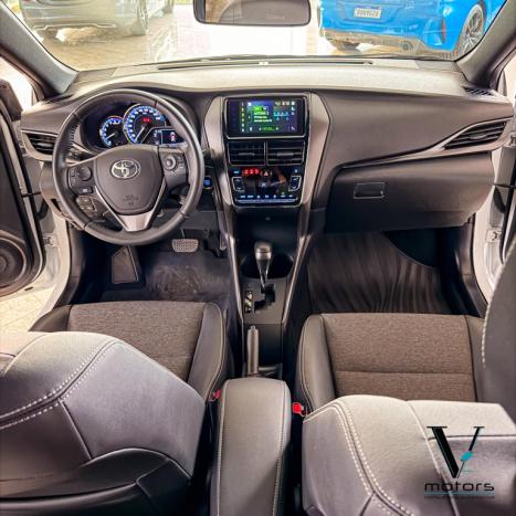 TOYOTA Yaris Hatch 1.5 16V 4P FLEX XS MULTIDRIVE AUTOM�TICO CVT, Foto 13