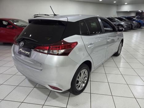TOYOTA Yaris Hatch 1.5 16V 4P FLEX XS CONNECT MULTIDRIVE AUTOM�TICO CVT, Foto 11