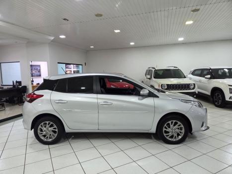 TOYOTA Yaris Hatch 1.5 16V 4P FLEX XS CONNECT MULTIDRIVE AUTOM�TICO CVT, Foto 12
