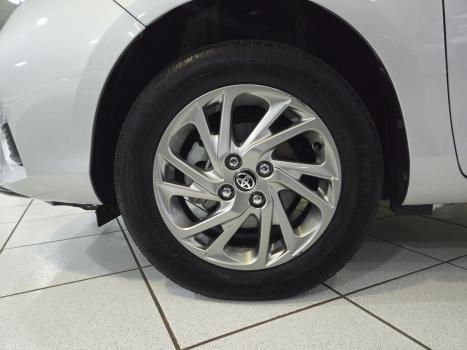 TOYOTA Yaris Hatch 1.5 16V 4P FLEX XS CONNECT MULTIDRIVE AUTOM�TICO CVT, Foto 13