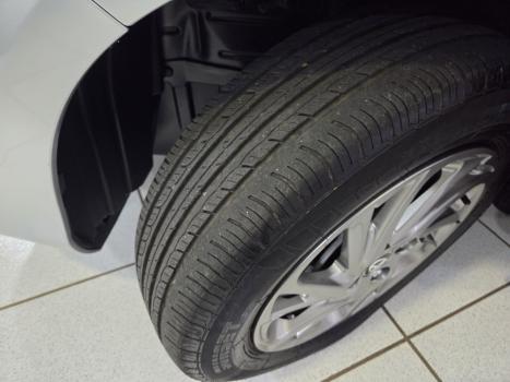 TOYOTA Yaris Hatch 1.5 16V 4P FLEX XS CONNECT MULTIDRIVE AUTOM�TICO CVT, Foto 14