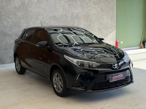 TOYOTA Yaris Hatch 1.5 16V 4P FLEX XS MULTIDRIVE AUTOM�TICO CVT, Foto 3