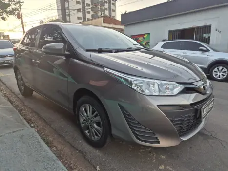 TOYOTA Yaris Hatch 1.5 16V 4P FLEX XL PLUS CONNECT MULTIDRIVE AUTOM�TICO CVT, Foto 4