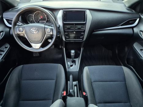 TOYOTA Yaris Hatch 1.5 16V 4P FLEX XL PLUS CONNECT MULTIDRIVE AUTOM�TICO CVT, Foto 8