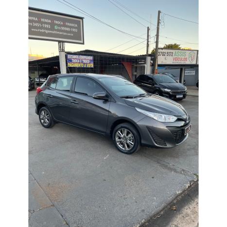 TOYOTA Yaris Hatch 1.5 16V 4P FLEX XL PLUS CONNECT MULTIDRIVE AUTOM�TICO CVT, Foto 6