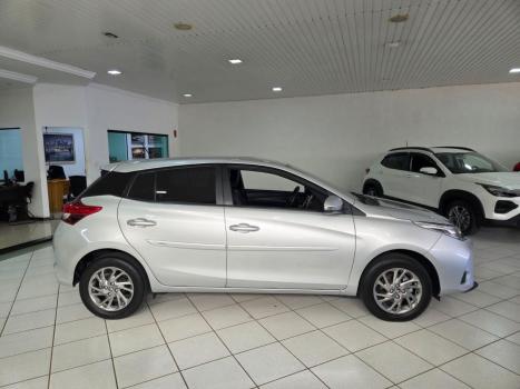 TOYOTA Yaris Hatch 1.5 16V 4P FLEX XS CONNECT MULTIDRIVE AUTOM�TICO CVT, Foto 6