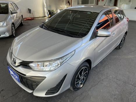 TOYOTA Yaris Hatch 1.3 16V 4P FLEX XL MULTIDRIVE AUTOM�TICO CVT, Foto 4