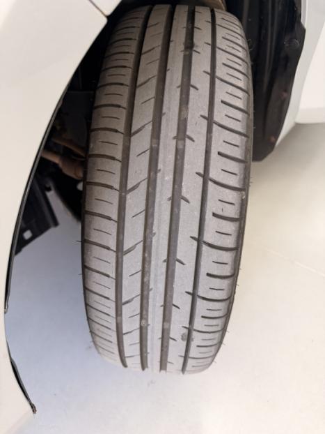 TOYOTA Yaris Hatch 1.5 16V 4P FLEX XL PLUS CONNECT MULTIDRIVE AUTOM�TICO CVT, Foto 7