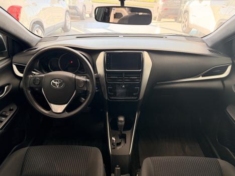TOYOTA Yaris Hatch 1.5 16V 4P FLEX XL PLUS CONNECT MULTIDRIVE AUTOM�TICO CVT, Foto 9