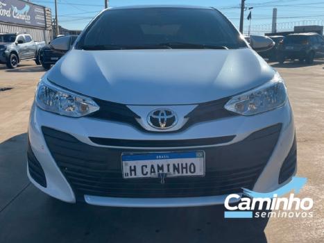 TOYOTA Yaris Hatch 1.5 16V 4P FLEX XL PLUS CONNECT MULTIDRIVE AUTOM�TICO CVT, Foto 2